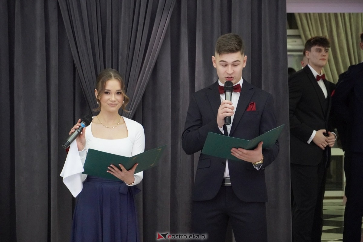 Studniówka w Zespole Szkół Zawodowych nr 2 w Ostrołęce [01.02.2025] - zdjęcie #280 - eOstroleka.pl