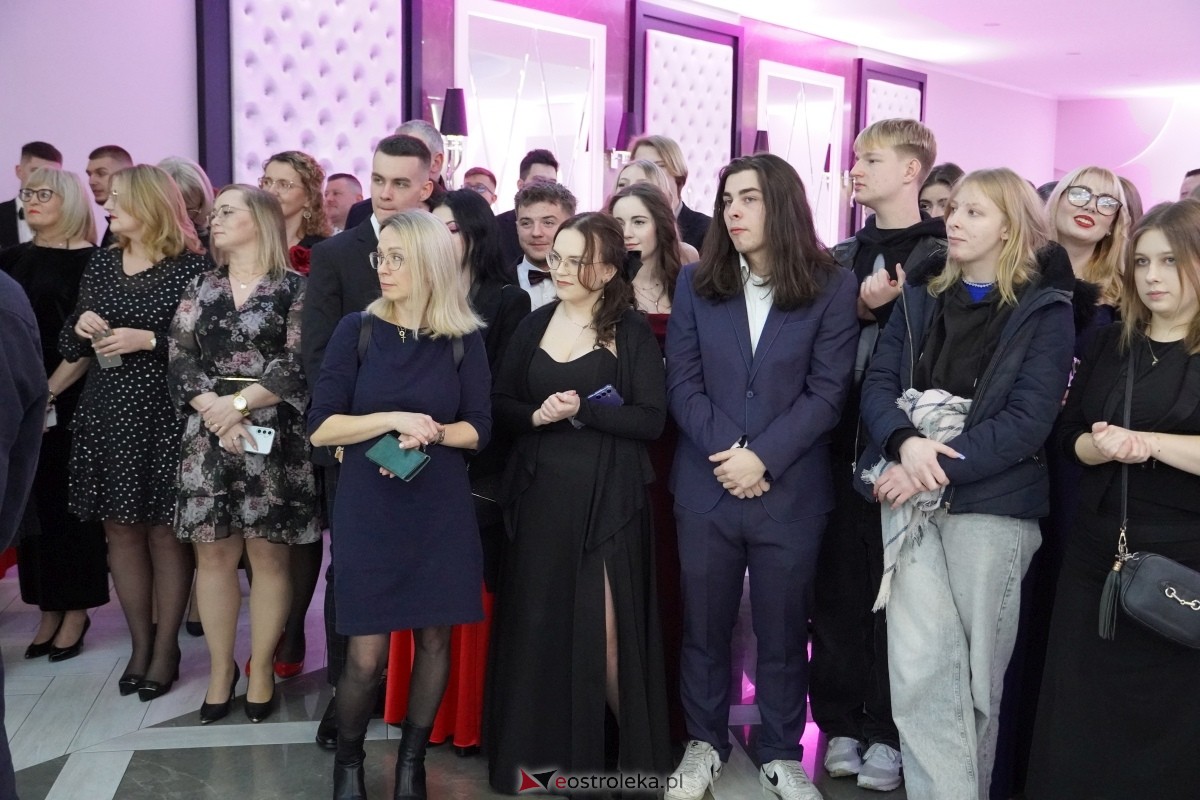 Studniówka w Zespole Szkół Zawodowych nr 2 w Ostrołęce [01.02.2025] - zdjęcie #273 - eOstroleka.pl