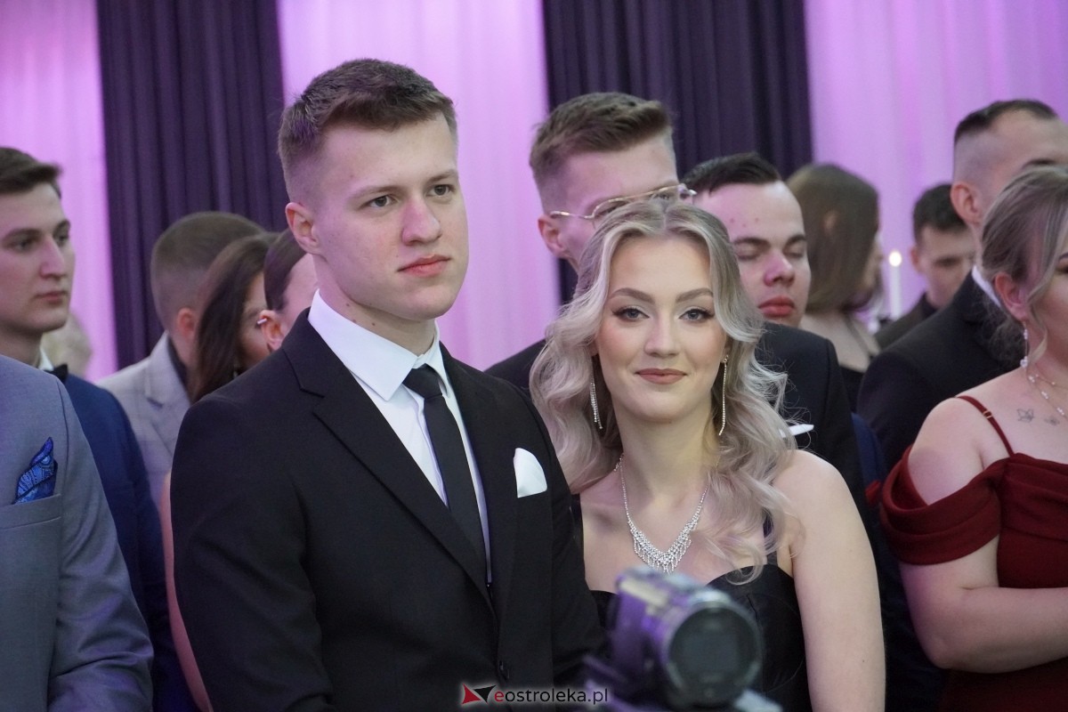 Studniówka w Zespole Szkół Zawodowych nr 2 w Ostrołęce [01.02.2025] - zdjęcie #272 - eOstroleka.pl