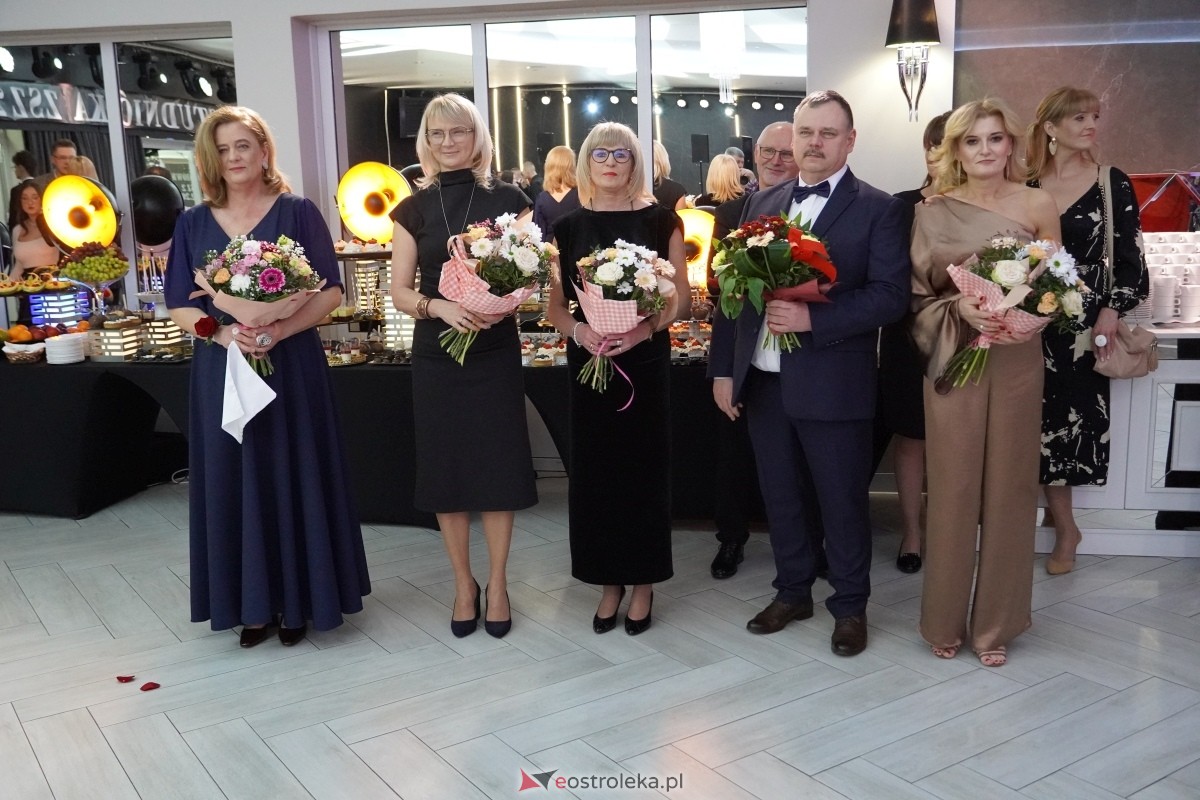 Studniówka w Zespole Szkół Zawodowych nr 2 w Ostrołęce [01.02.2025] - zdjęcie #258 - eOstroleka.pl