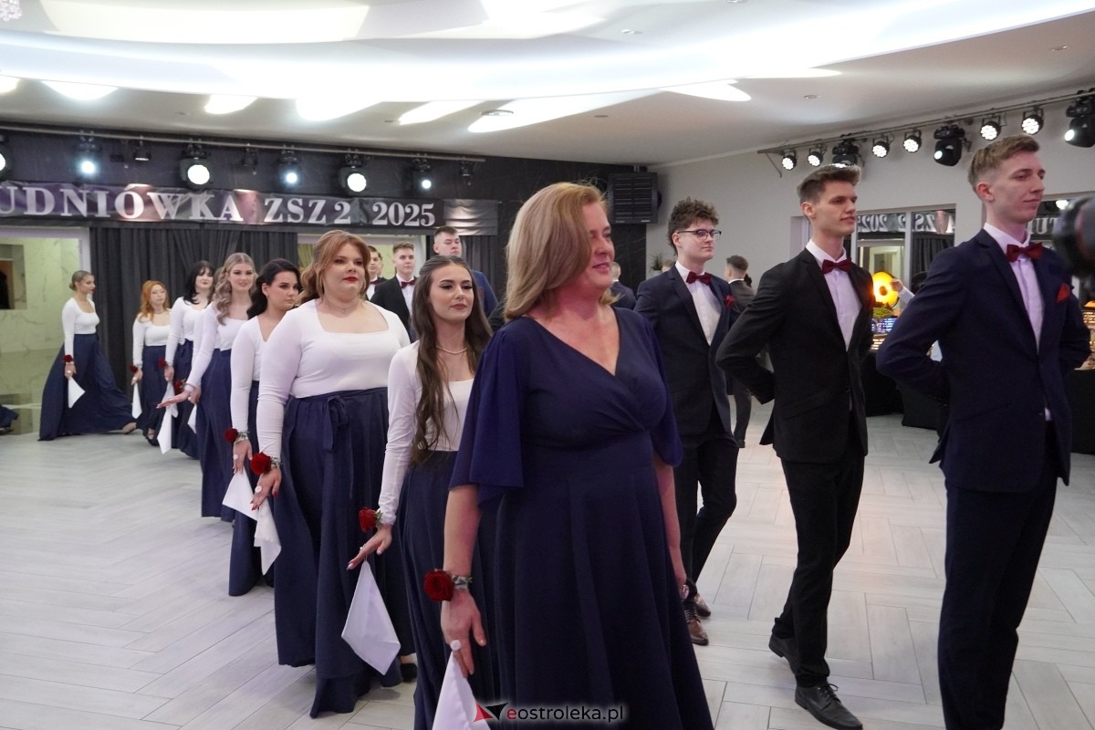 Studniówka w Zespole Szkół Zawodowych nr 2 w Ostrołęce [01.02.2025] - zdjęcie #232 - eOstroleka.pl