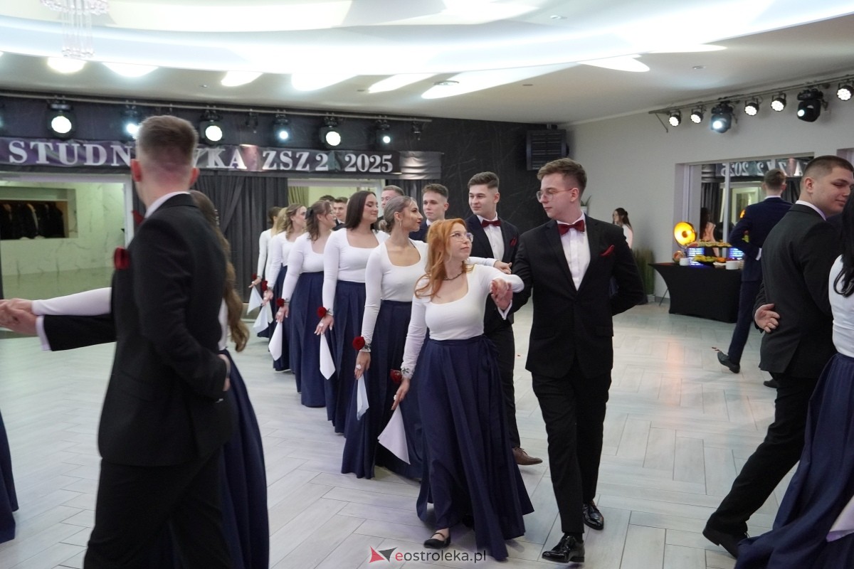 Studniówka w Zespole Szkół Zawodowych nr 2 w Ostrołęce [01.02.2025] - zdjęcie #228 - eOstroleka.pl