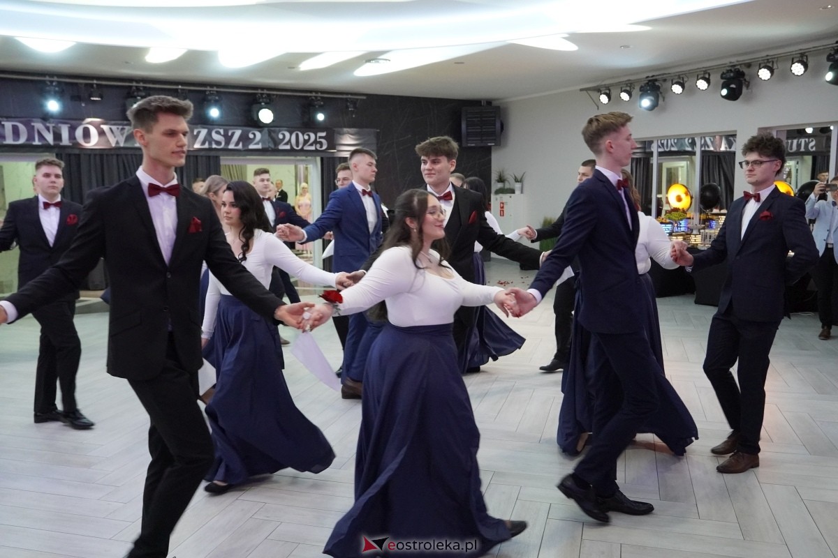 Studniówka w Zespole Szkół Zawodowych nr 2 w Ostrołęce [01.02.2025] - zdjęcie #216 - eOstroleka.pl