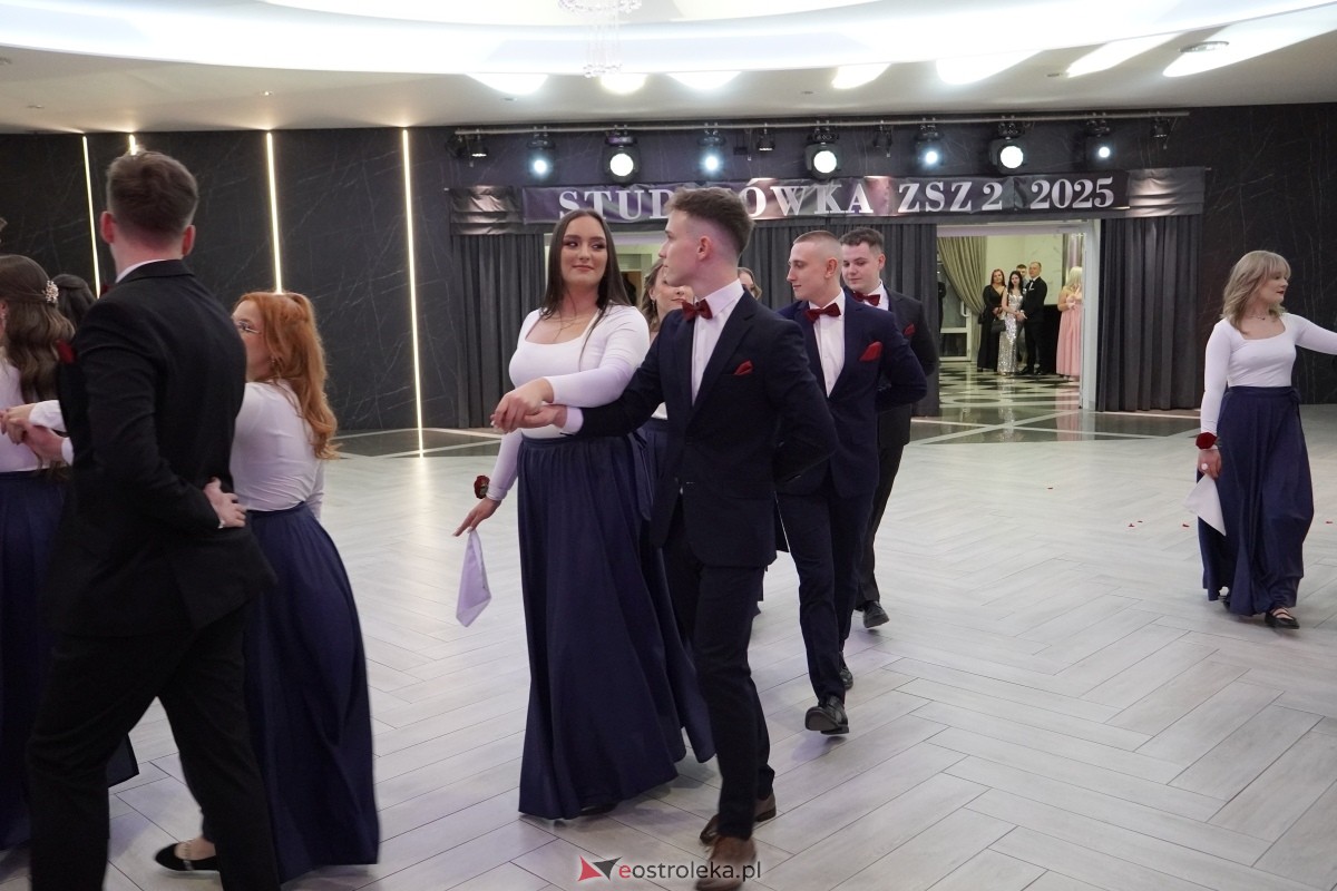 Studniówka w Zespole Szkół Zawodowych nr 2 w Ostrołęce [01.02.2025] - zdjęcie #192 - eOstroleka.pl