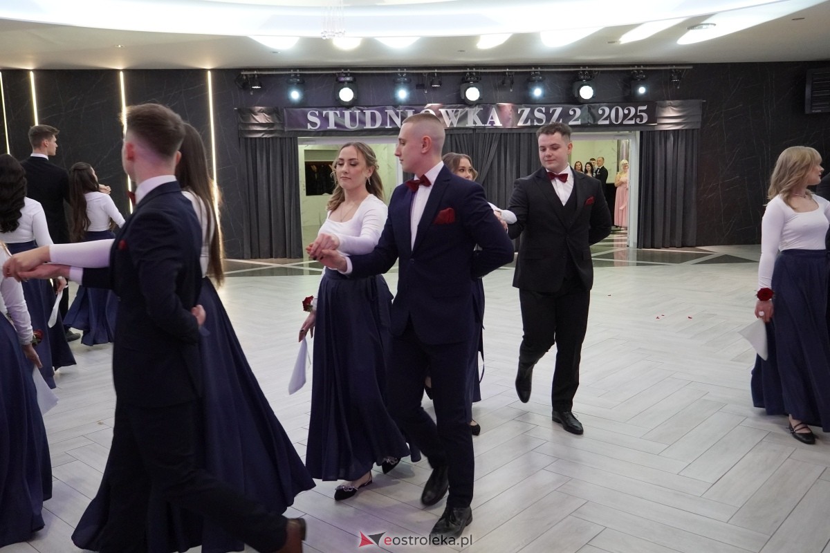 Studniówka w Zespole Szkół Zawodowych nr 2 w Ostrołęce [01.02.2025] - zdjęcie #191 - eOstroleka.pl