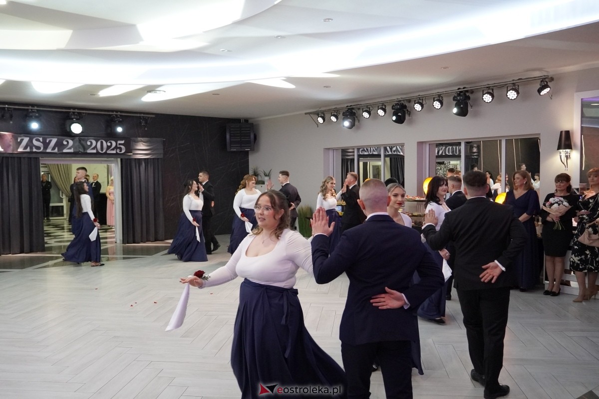 Studniówka w Zespole Szkół Zawodowych nr 2 w Ostrołęce [01.02.2025] - zdjęcie #187 - eOstroleka.pl