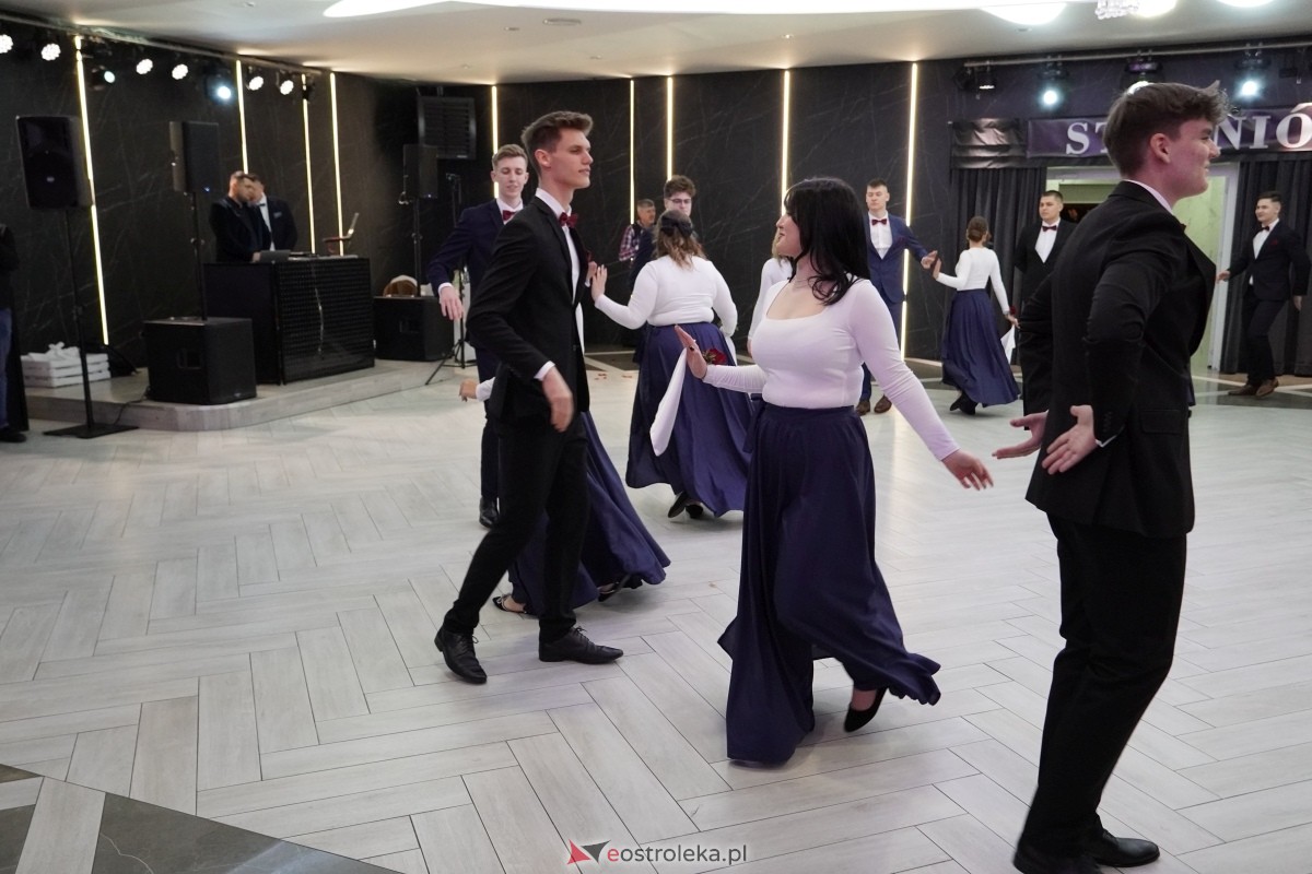 Studniówka w Zespole Szkół Zawodowych nr 2 w Ostrołęce [01.02.2025] - zdjęcie #177 - eOstroleka.pl