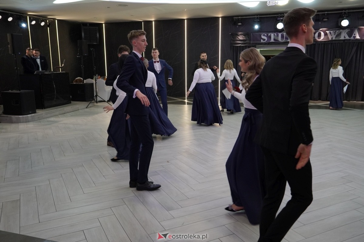 Studniówka w Zespole Szkół Zawodowych nr 2 w Ostrołęce [01.02.2025] - zdjęcie #175 - eOstroleka.pl