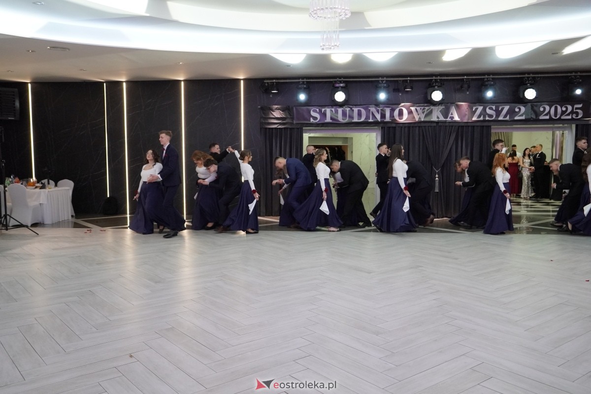 Studniówka w Zespole Szkół Zawodowych nr 2 w Ostrołęce [01.02.2025] - zdjęcie #159 - eOstroleka.pl