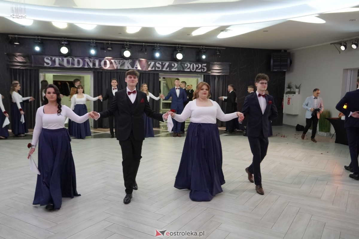 Studniówka w Zespole Szkół Zawodowych nr 2 w Ostrołęce [01.02.2025] - zdjęcie #137 - eOstroleka.pl
