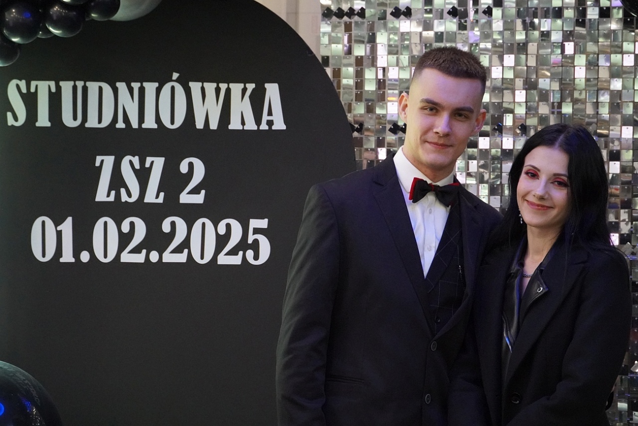 Studniówka w Zespole Szkół Zawodowych nr 2 w Ostrołęce [01.02.2025] - zdjęcie #123 - eOstroleka.pl
