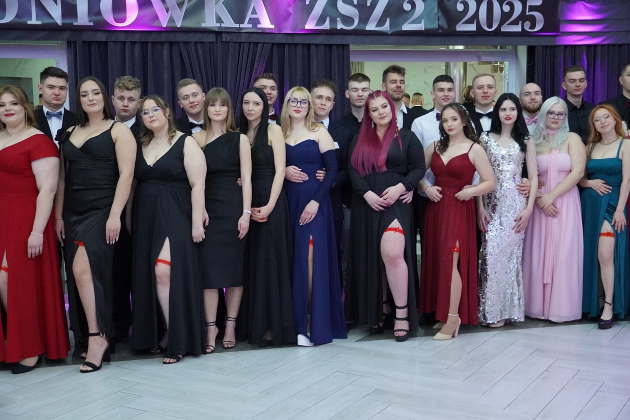 Studniówka w Zespole Szkół Zawodowych nr 2 w Ostrołęce [01.02.2025] - zdjęcie #115 - eOstroleka.pl