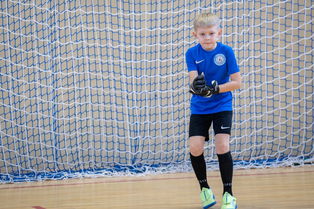 Turniej piłki nożnej w ramach ferii zimowych 2025 - zdjęcie #57 - eOstroleka.pl