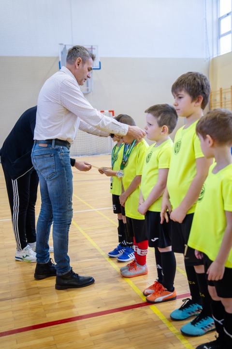 Turniej piłki nożnej w ramach ferii zimowych 2025 - zdjęcie #38 - eOstroleka.pl