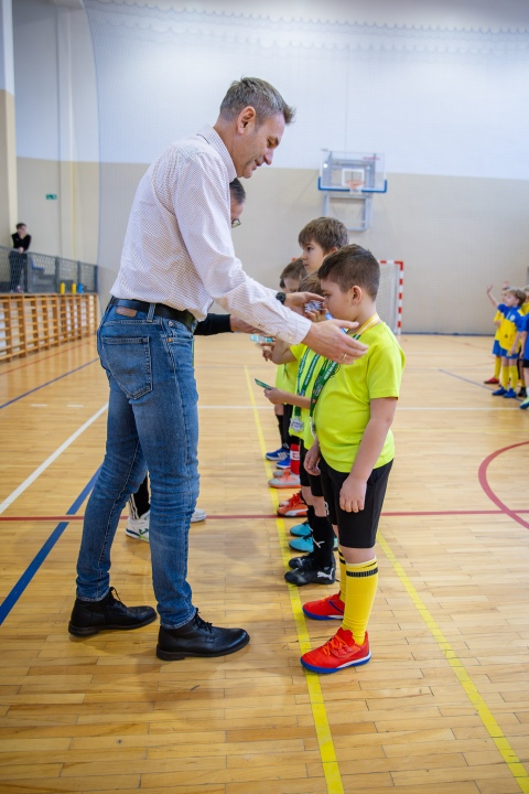 Turniej piłki nożnej w ramach ferii zimowych 2025 - zdjęcie #36 - eOstroleka.pl