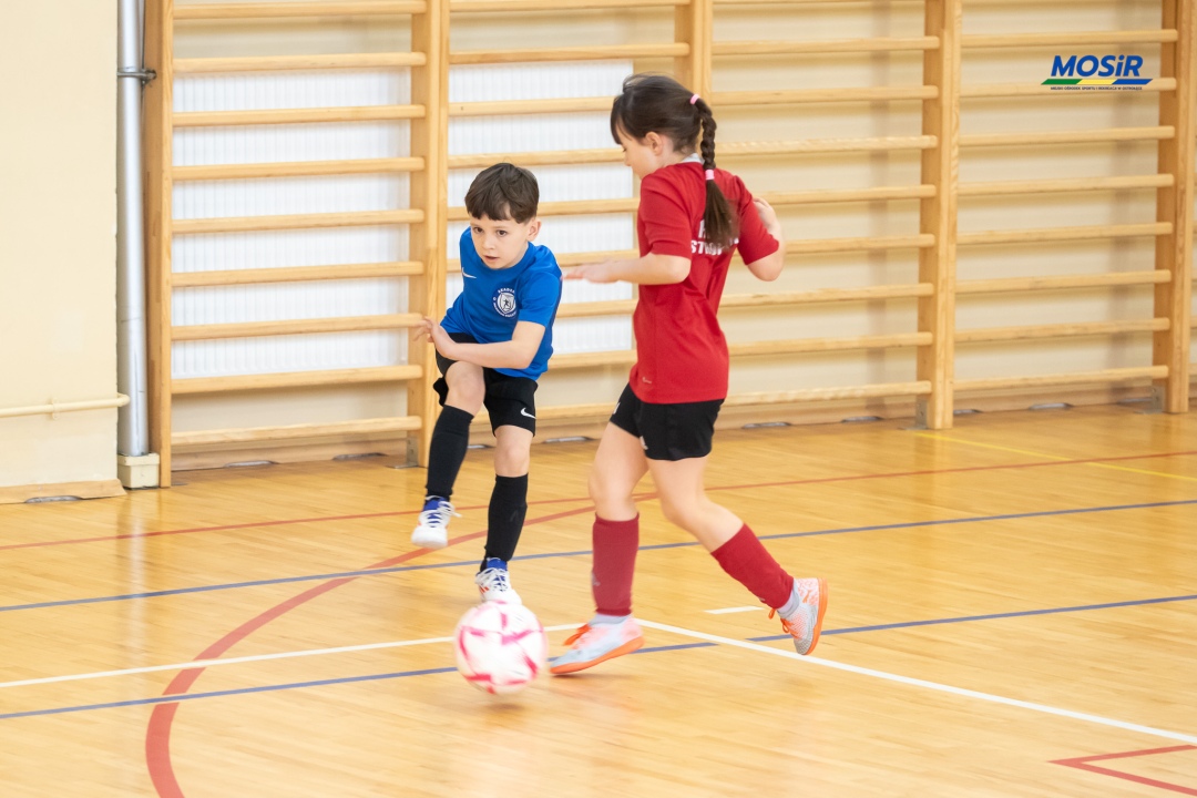 Ferie zimowe 2025 - drugi turniej piłki nożnej - zdjęcie #60 - eOstroleka.pl