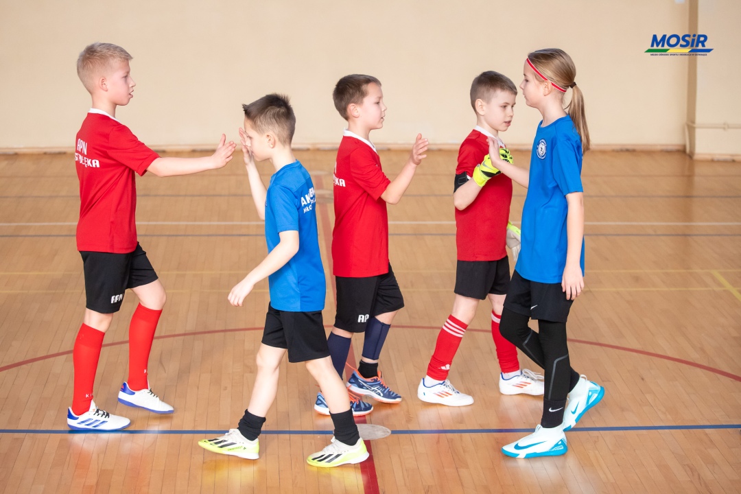 Ferie zimowe 2025 - drugi turniej piłki nożnej - zdjęcie #54 - eOstroleka.pl