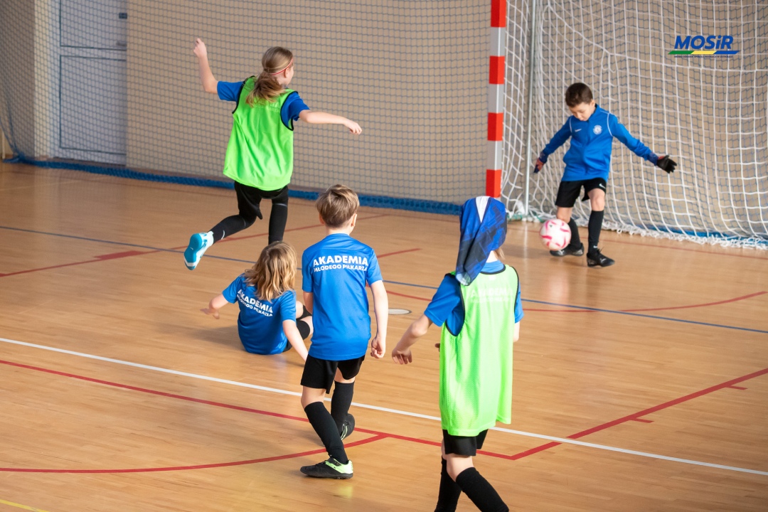 Ferie zimowe 2025 - drugi turniej piłki nożnej - zdjęcie #50 - eOstroleka.pl