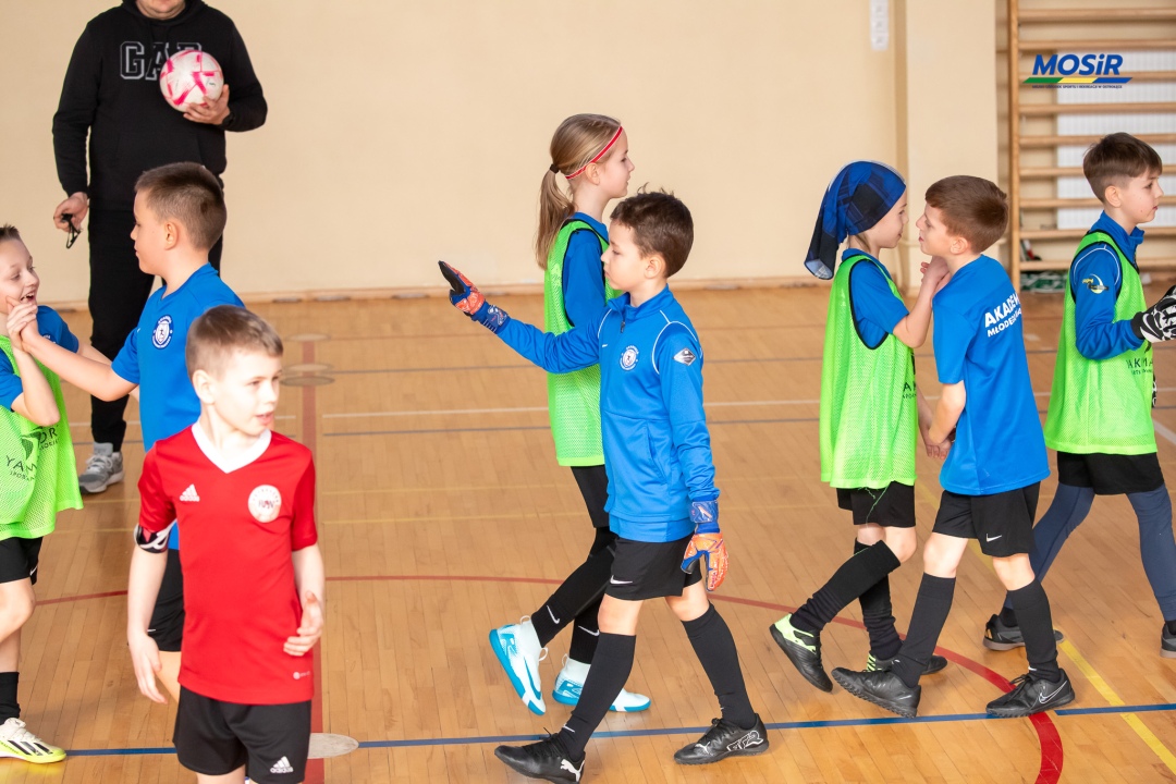 Ferie zimowe 2025 - drugi turniej piłki nożnej - zdjęcie #48 - eOstroleka.pl