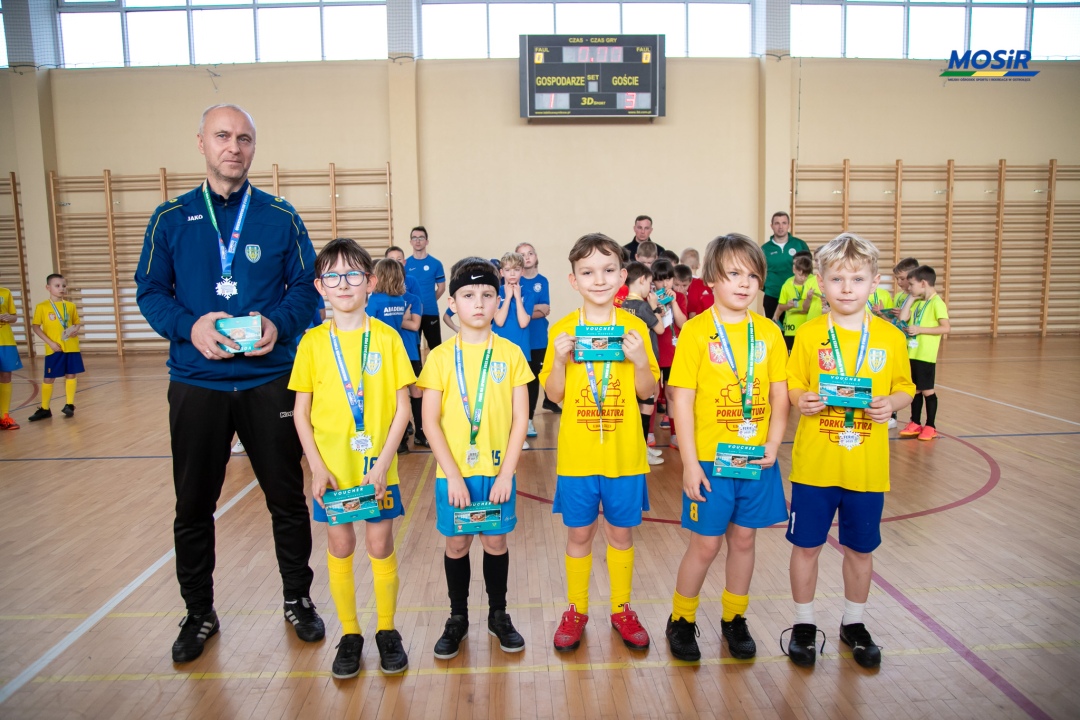 Ferie zimowe 2025 - drugi turniej piłki nożnej - zdjęcie #21 - eOstroleka.pl