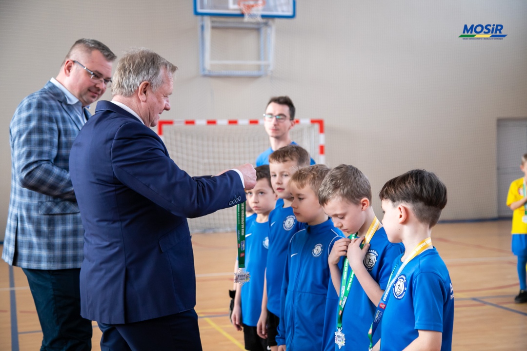 Ferie zimowe 2025 - drugi turniej piłki nożnej - zdjęcie #20 - eOstroleka.pl