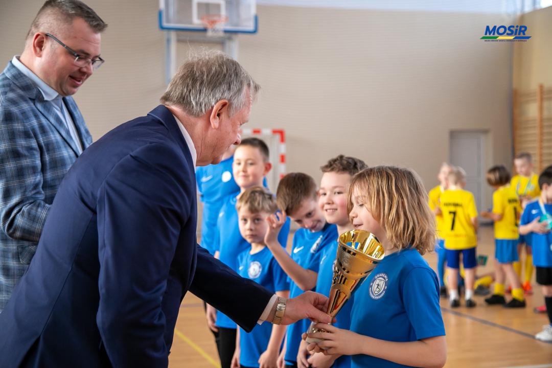 Ferie zimowe 2025 - drugi turniej piłki nożnej - zdjęcie #17 - eOstroleka.pl