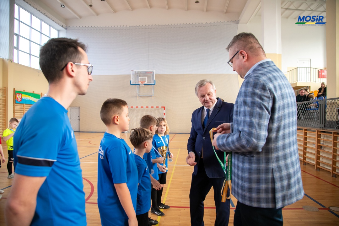 Ferie zimowe 2025 - drugi turniej piłki nożnej - zdjęcie #15 - eOstroleka.pl