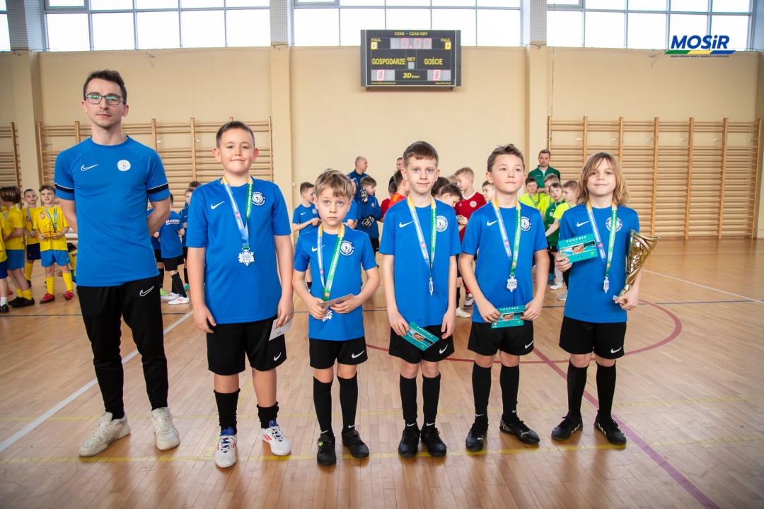 Ferie zimowe 2025 - drugi turniej piłki nożnej - zdjęcie #13 - eOstroleka.pl