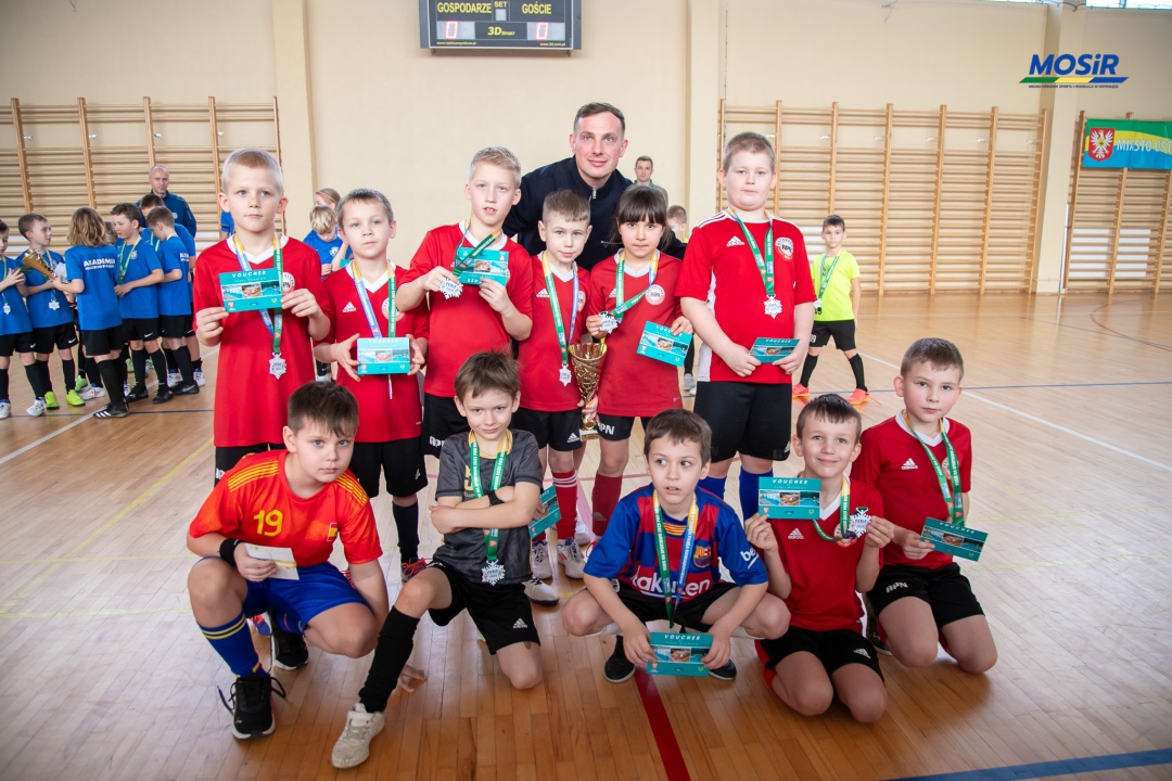 Ferie zimowe 2025 - drugi turniej piłki nożnej - zdjęcie #7 - eOstroleka.pl