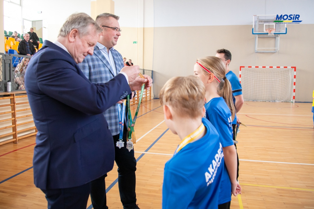 Ferie zimowe 2025 - drugi turniej piłki nożnej - zdjęcie #4 - eOstroleka.pl