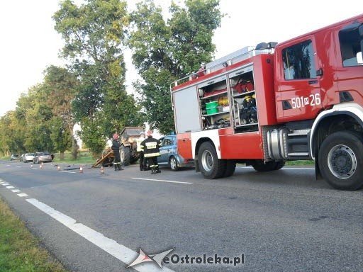 Wypadek na trasie Różan - Szelków DK-61 (06.09.2011) - zdjęcie #1 - eOstroleka.pl