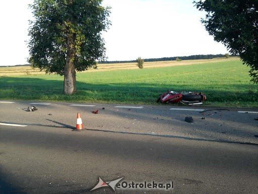 Wypadek na trasie Różan - Szelków DK-61 (06.09.2011) - zdjęcie #6 - eOstroleka.pl