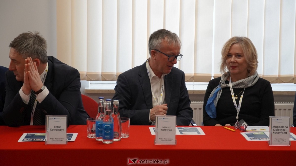 Konferencja otwarcia projektu “Lelis-Skole budowa infrastruktury technicznej oraz zakup sprzętu do zarządzania katastrofami” [05.02.2025] - zdjęcie #46 - eOstroleka.pl