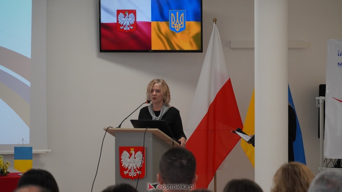 Konferencja otwarcia projektu “Lelis-Skole budowa infrastruktury technicznej oraz zakup sprzętu do zarządzania katastrofami” [05.02.2025] - zdjęcie #13 - eOstroleka.pl