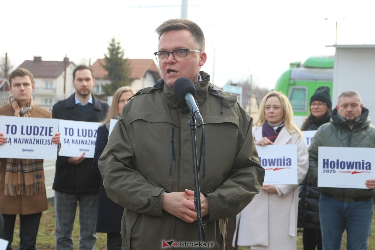 Szymon Hołownia w Ostrołęce [7.02.2025] - zdjęcie #2 - eOstroleka.pl