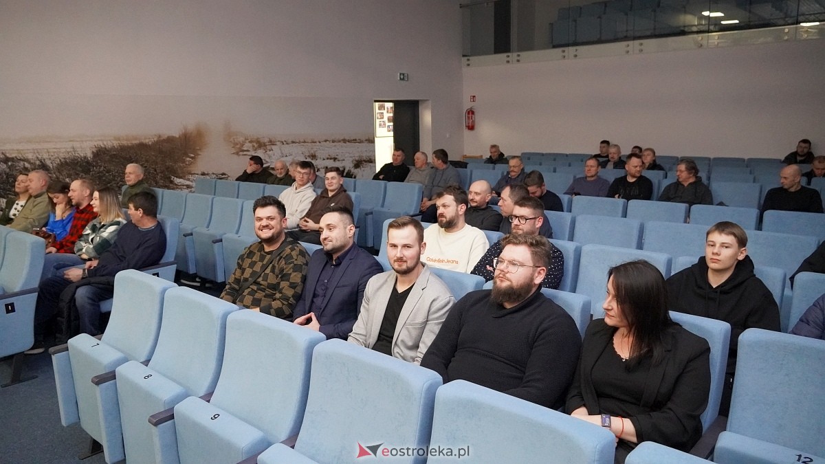 Spotkanie z politykami Konfederacji w Kadzidle [07.01.2025] - zdjęcie #37 - eOstroleka.pl