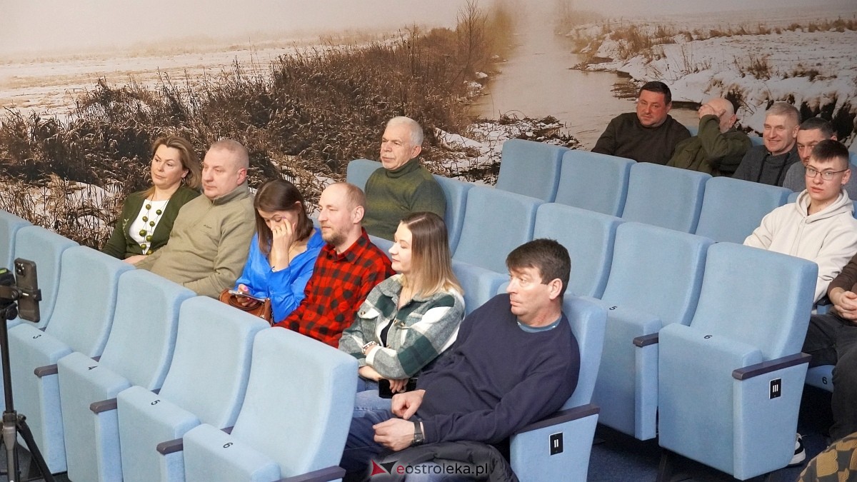 Spotkanie z politykami Konfederacji w Kadzidle [07.01.2025] - zdjęcie #35 - eOstroleka.pl