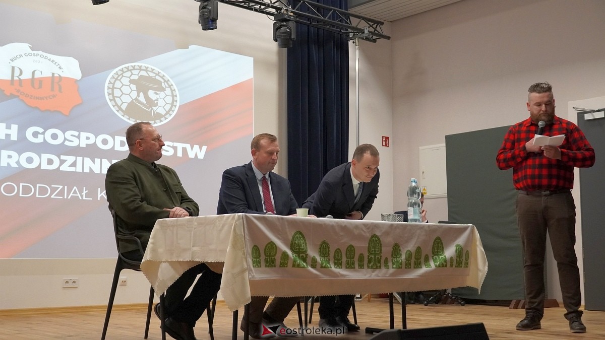 Spotkanie z politykami Konfederacji w Kadzidle [07.01.2025] - zdjęcie #28 - eOstroleka.pl