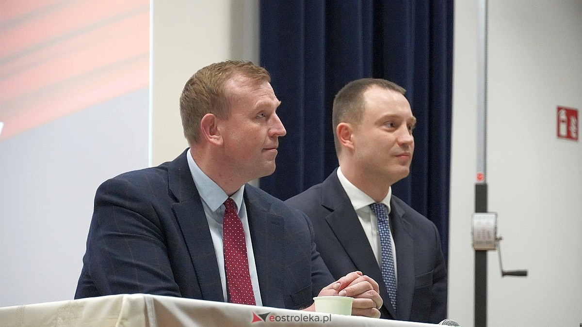 Spotkanie z politykami Konfederacji w Kadzidle [07.01.2025] - zdjęcie #26 - eOstroleka.pl