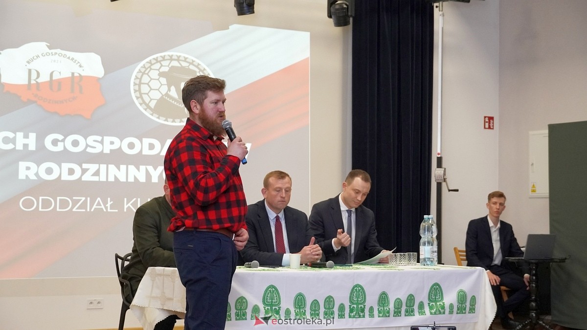 Spotkanie z politykami Konfederacji w Kadzidle [07.01.2025] - zdjęcie #21 - eOstroleka.pl