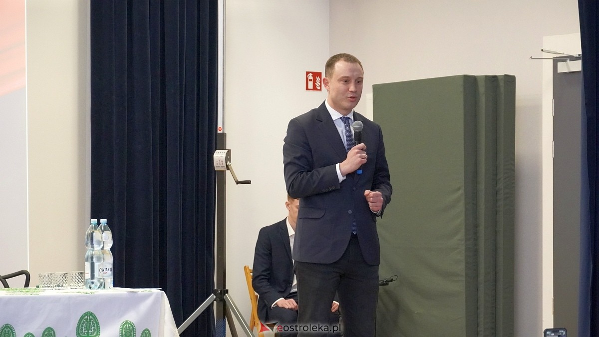 Spotkanie z politykami Konfederacji w Kadzidle [07.01.2025] - zdjęcie #18 - eOstroleka.pl