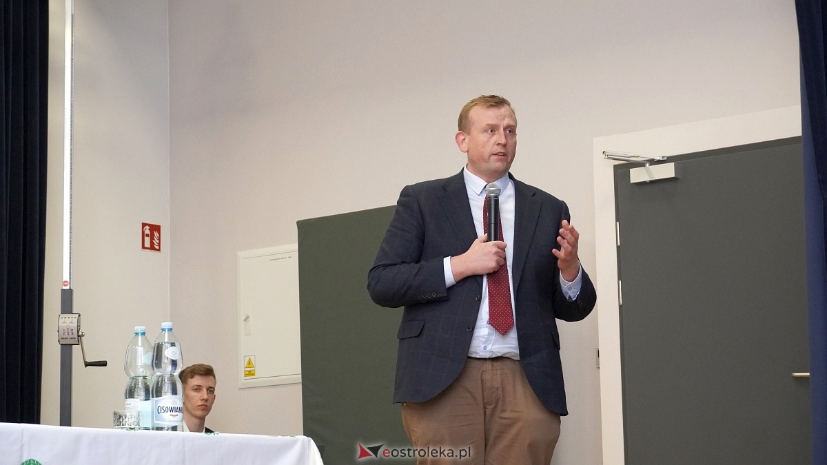 Spotkanie z politykami Konfederacji w Kadzidle [07.01.2025] - zdjęcie #15 - eOstroleka.pl