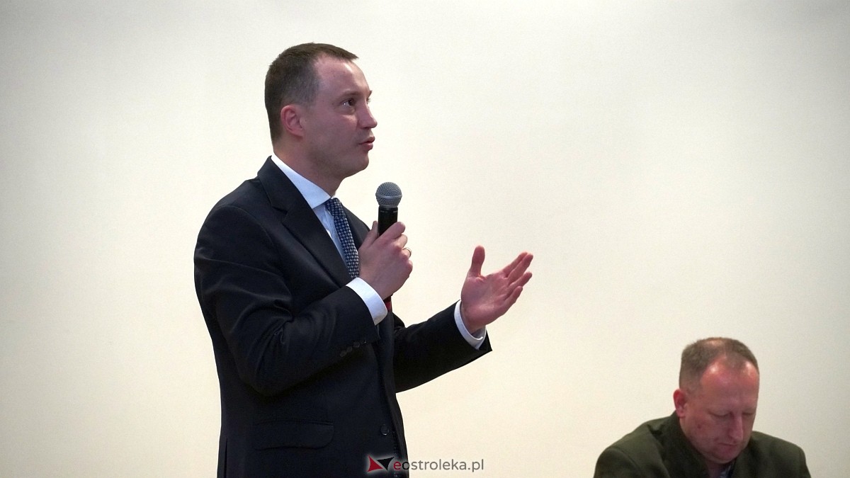 Spotkanie z politykami Konfederacji w Kadzidle [07.01.2025] - zdjęcie #8 - eOstroleka.pl