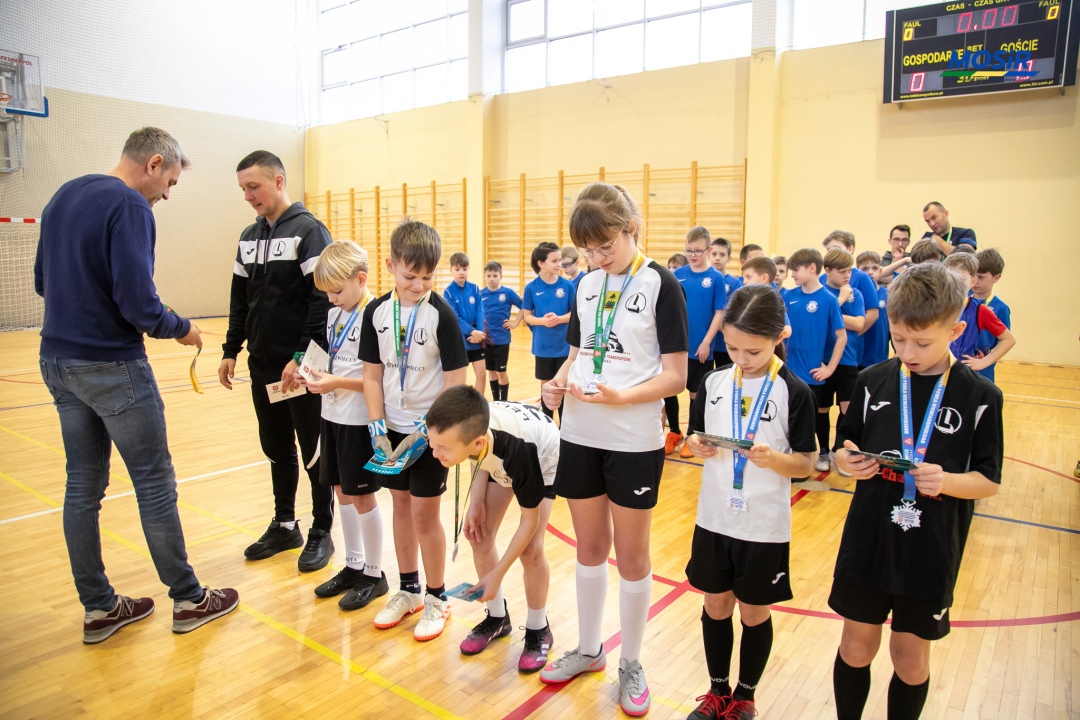 Turniej piłki nożnej Ostrołęka ferie 2025 - zdjęcie #22 - eOstroleka.pl