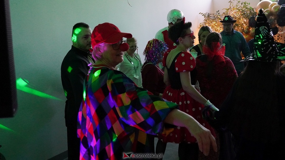 Bal karnawałowy WTZ Motylki [08.02.2025] - zdjęcie #53 - eOstroleka.pl