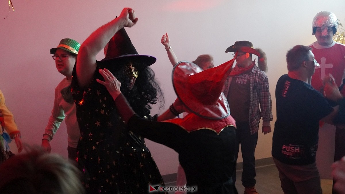 Bal karnawałowy WTZ Motylki [08.02.2025] - zdjęcie #32 - eOstroleka.pl