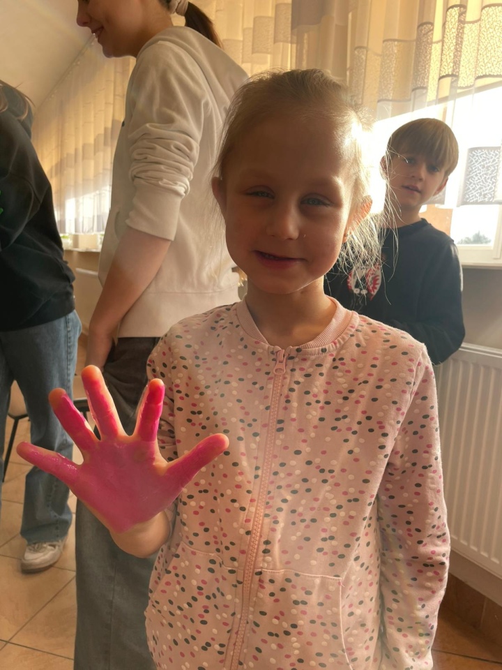 Ferie zimowe w świetlicy wiejskiej w Czarnowcu [11.02.2025] - zdjęcie #48 - eOstroleka.pl