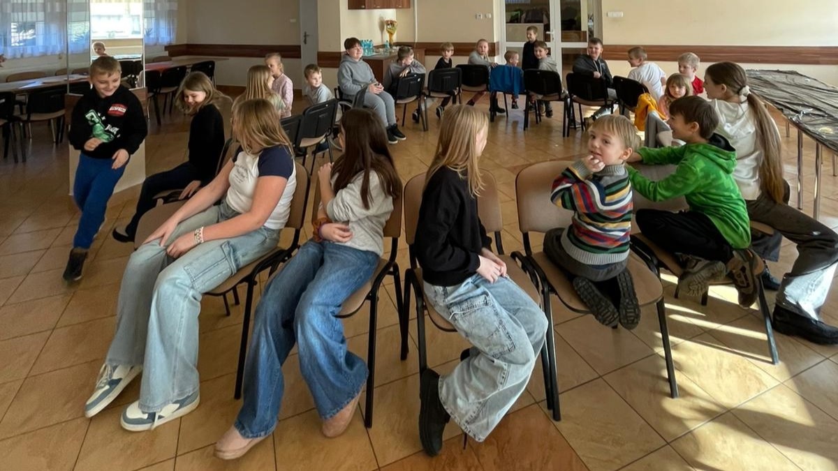 Ferie zimowe w świetlicy wiejskiej w Czarnowcu [11.02.2025] - zdjęcie #44 - eOstroleka.pl