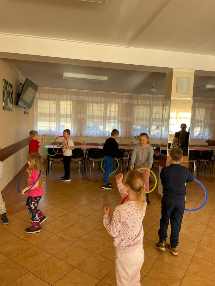 Ferie zimowe w świetlicy wiejskiej w Czarnowcu [11.02.2025] - zdjęcie #33 - eOstroleka.pl