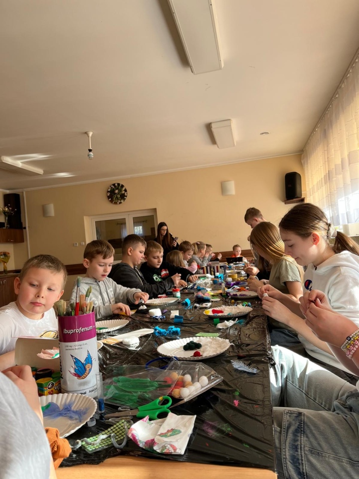 Ferie zimowe w świetlicy wiejskiej w Czarnowcu [11.02.2025] - zdjęcie #8 - eOstroleka.pl